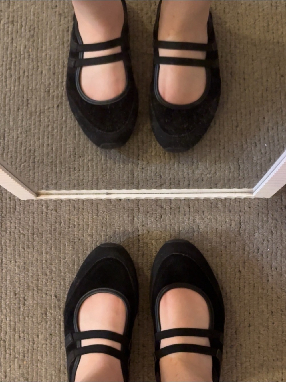 Woman’s casual ballet flats